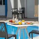 Hotell Bella Santorini