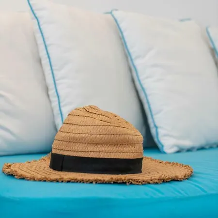 Bella Santorini 4*