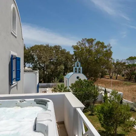 Hotel Bella Santorini