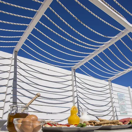 Отель Bella Santorini