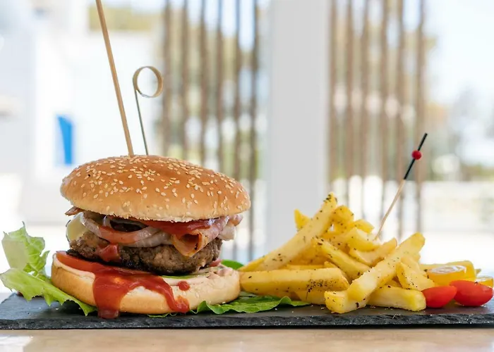 Hotel Bella Santorini 4*