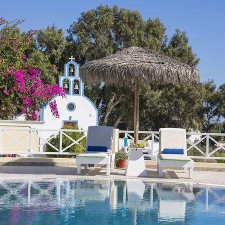 Bella Santorini Hotel 4*